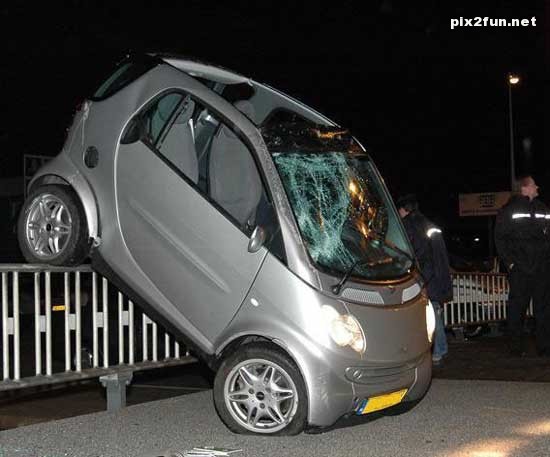 عکس های طنز و خنده دار از رانندگی زن ها