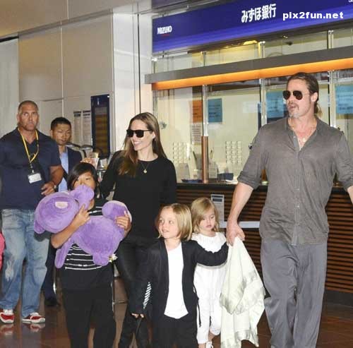 عکس های جدید از آنجلینا جولی و بردپیت در ژاپن