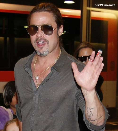 عکس های جدید از آنجلینا جولی و بردپیت در ژاپن