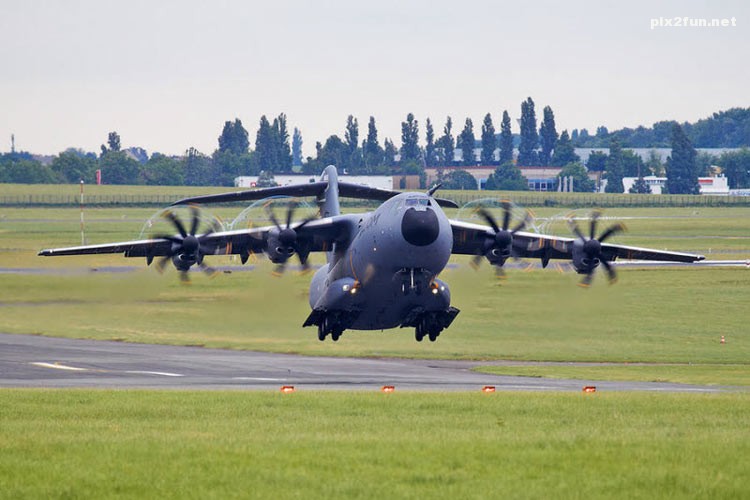 عکس های فوق العاده از هواپیما ها