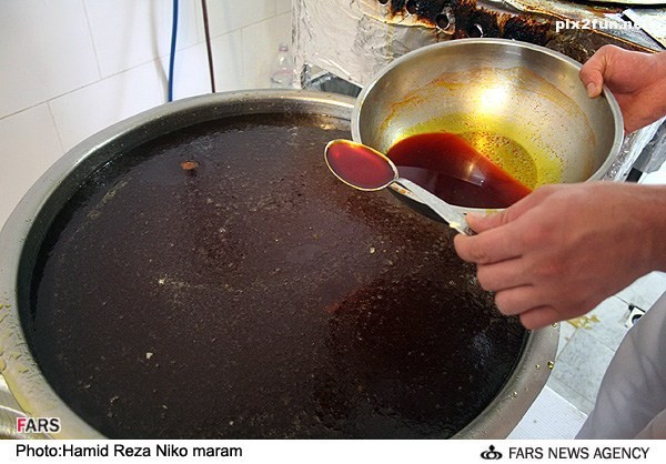 عکس از پخت زولبیا بامیه