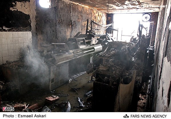 عکسهای آتش سوزی در کارگاه تولیدی لباس