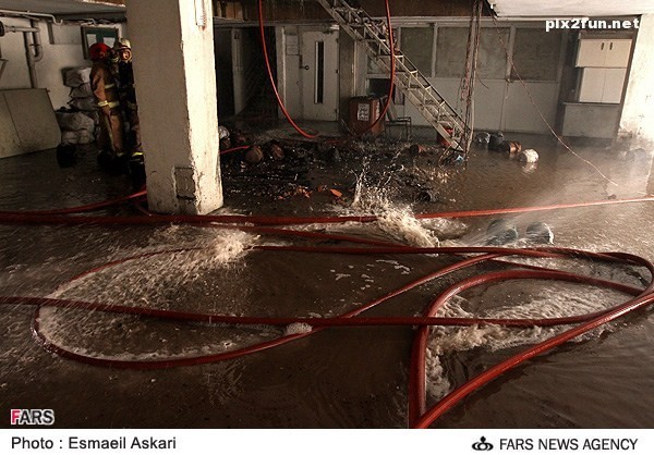 آتش سوزی در تولیدی پوشاک در تهران