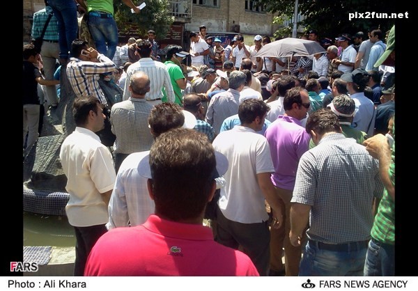 عکس از بازار خرید و فروش ارز