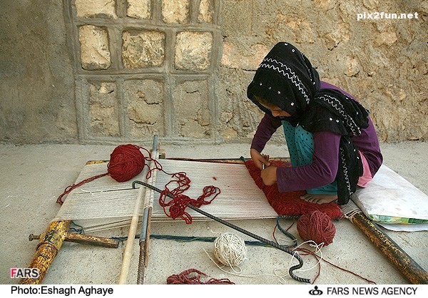 عکس از بافندگی در روستای رودشتی استان کهگیلویه و بویراحمد