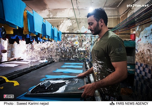 عکسهایی از کارگاه چاپ لباس
