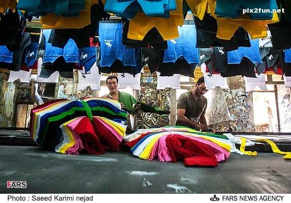 عکسهایی از کارگاه چاپ لباس