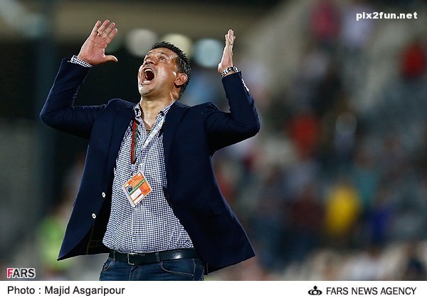 تصاویری از دیدار تیم های تراکتورسازی تبریز با پرسپولیس