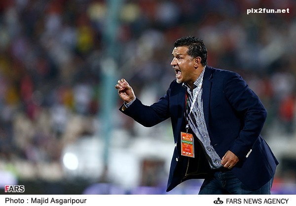 دیدار تیم های پرسپولیس و تراکتورسازی تبریز