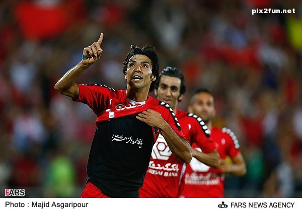 عکس های جدید از دیدار تیم های تراکتورسازی با پرسپولیس