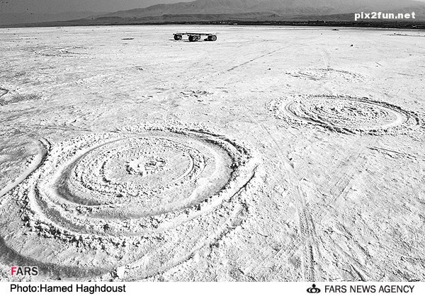 عکس های ناراحت کننده از خشکسالی دریاچه ارومیه