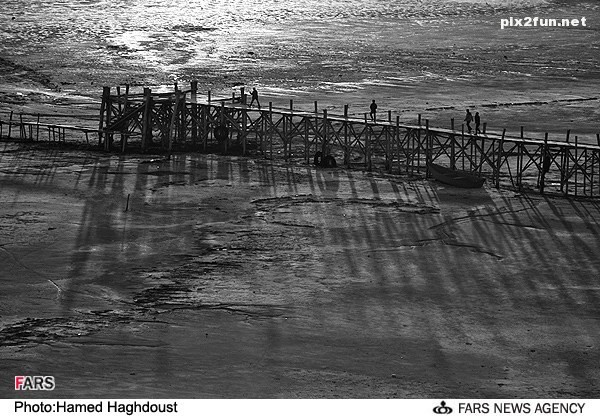 عکس های غمناک از خشک شدن دریاچه ارومیه 