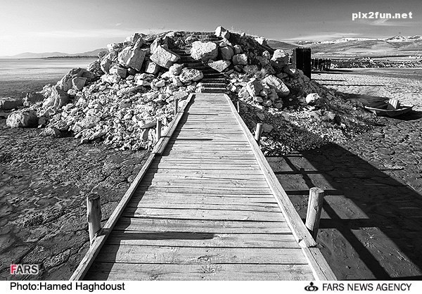 عکس های غمناک از دریاچه ارومیه