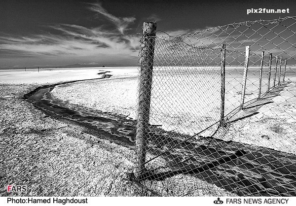 عکس از خشکسالی دریاچه ارومیه