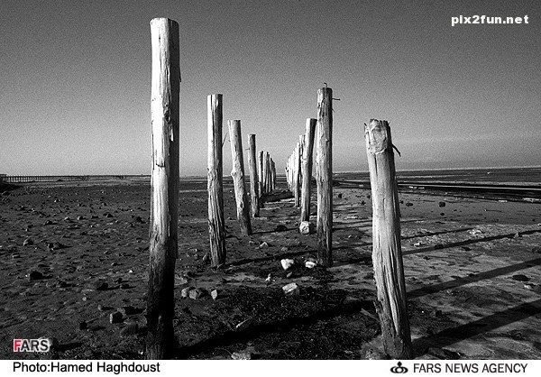 عکس از خشکسالی دریاچه ارومیه