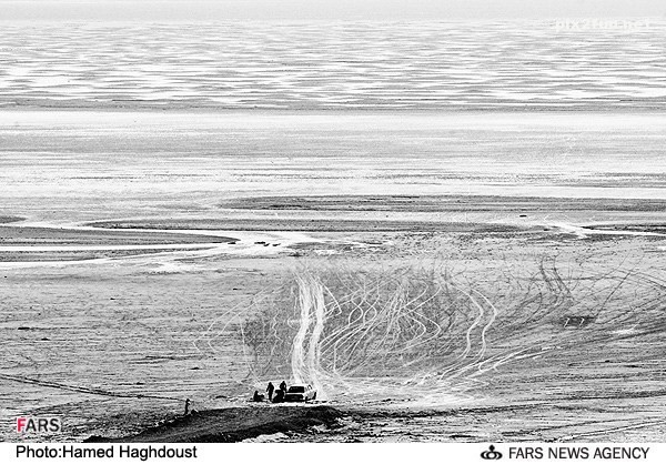 عکس های ناراحت کننده از دریاچه ی ارومیه