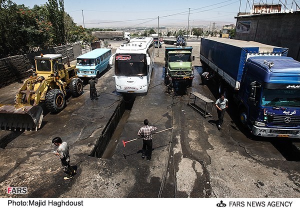 عکس های جالب از کارواش ماشین های سنگین