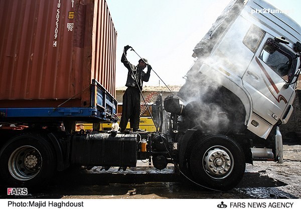 عکس های جالب از کارواش ماشین های سنگین