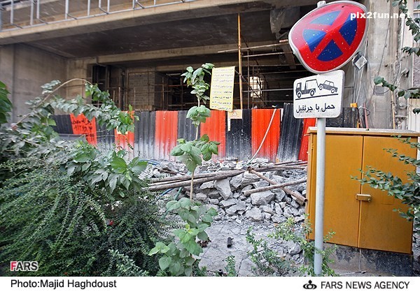 عکس های جنجالی از سقوط داربست ساختمان در حال ساخت