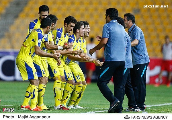 عکس از دیدار تیم های پرسپولیس و نفت تهران