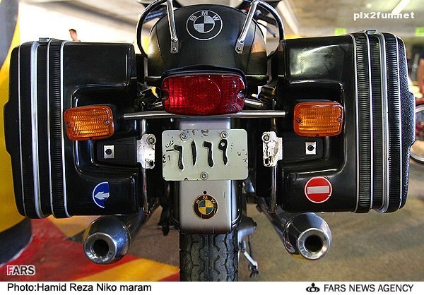 عکس از نمایشگاه موتور و ماشین های قدیمی