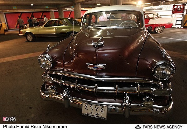 عکس های نمایشگاه ماشین قدیمی در اصفهان