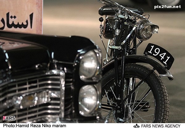 عکس های نمایشگاه ماشین قدیمی در اصفهان