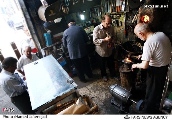 تصاویری از کارگاه چاقوسازی