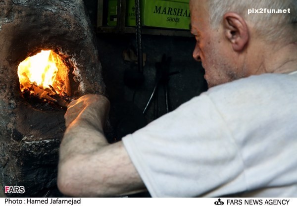 عکسهایی از کارگاه چاقو سازی