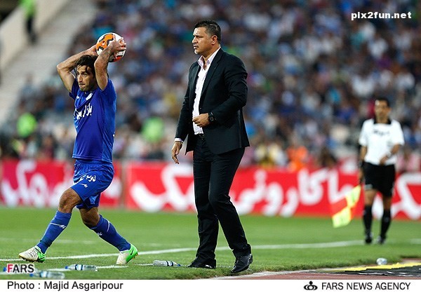 دیدار مسابقاتی تیم های پرسپولیس و استقلال