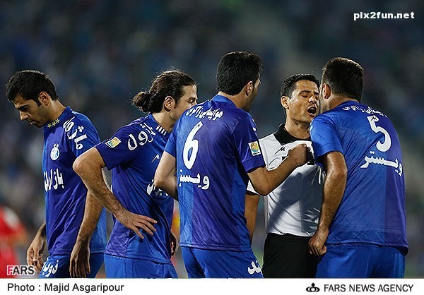 تصاویری از بازی پرسپولیس و استقلال