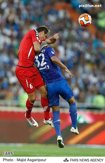 عکس های دیدار تیم های استقلال و پرسپولیس