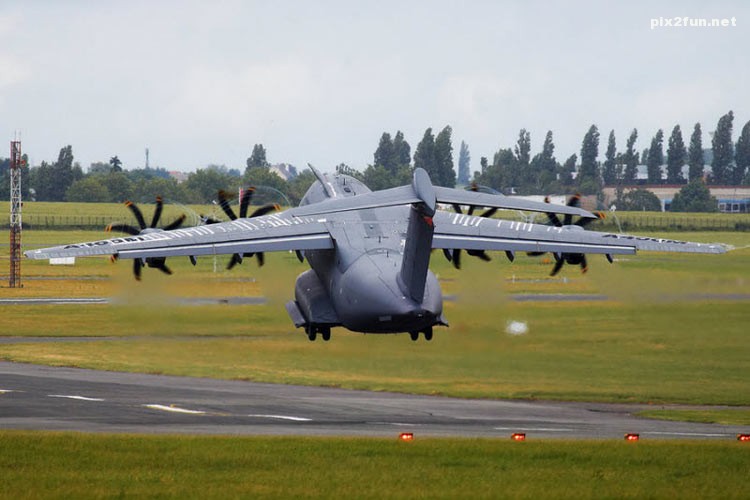 عکس های بسیار زیبا از هواپیما ها