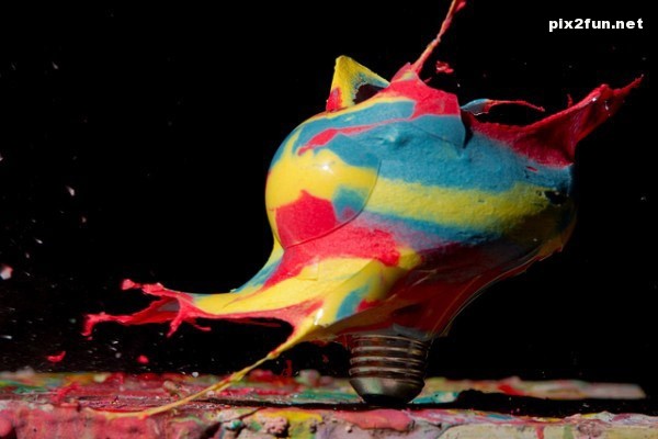 عکس های فوق العاده از انفجار رنگی لامپ ها
