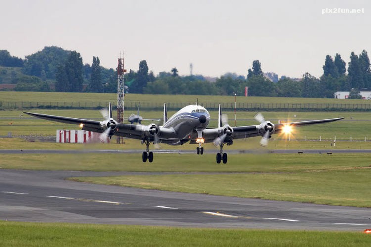 عکس های بسیار جالب از هواپیما