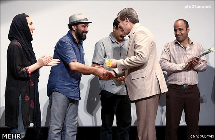 تصاویری جذاب از بازیگران در مراسم فیلم دهلیز