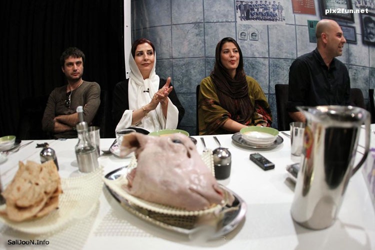 عکس های جدید از بازیگران در نشست سریال شاهگوش
