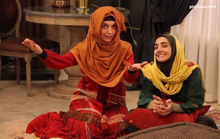 عکس های جدید از پشت صحنه ی ویلای من