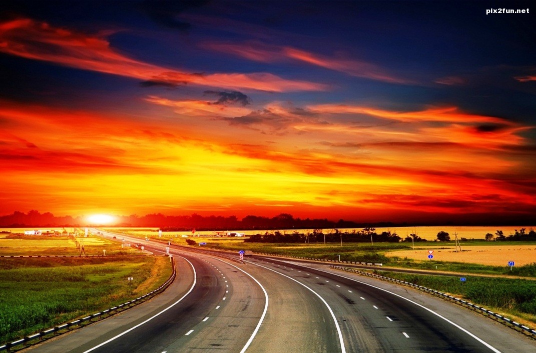 highway_at_sunset-wallpaper-1152x720
