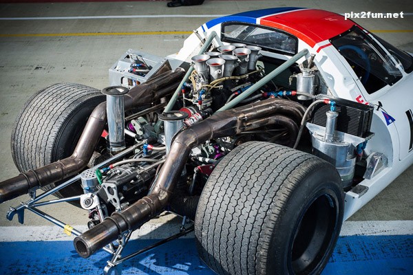 mcqueens_lola_t70_02