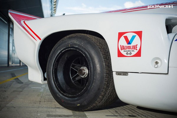 mcqueens_lola_t70_11