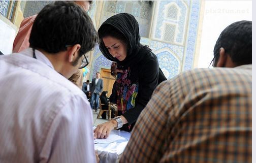 عکس از حضور خانم ها در انتخابات سال 92