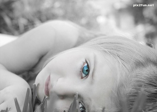 pretty_little_girl545