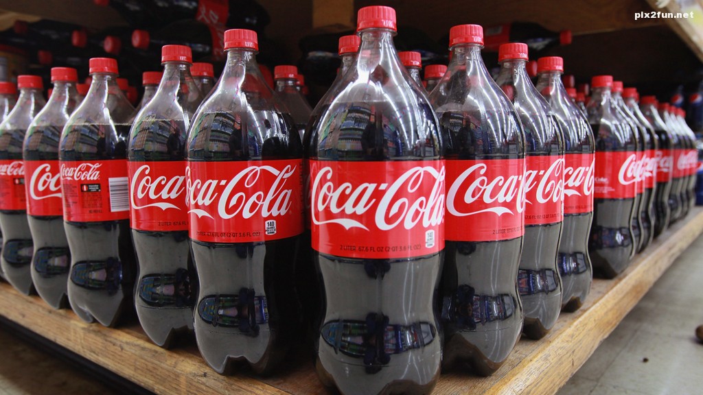 عکس از نوشابه های Coca Cola