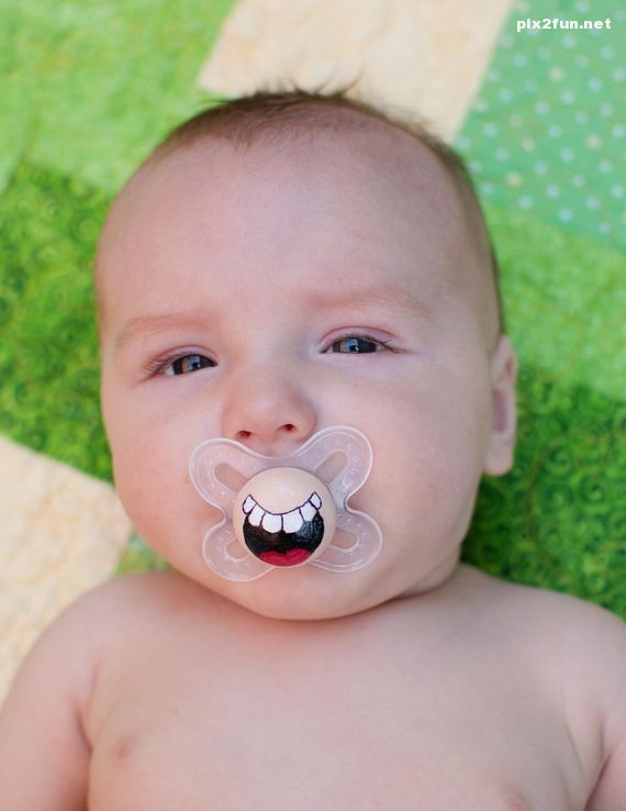 عکس از پستونک های خنده دار