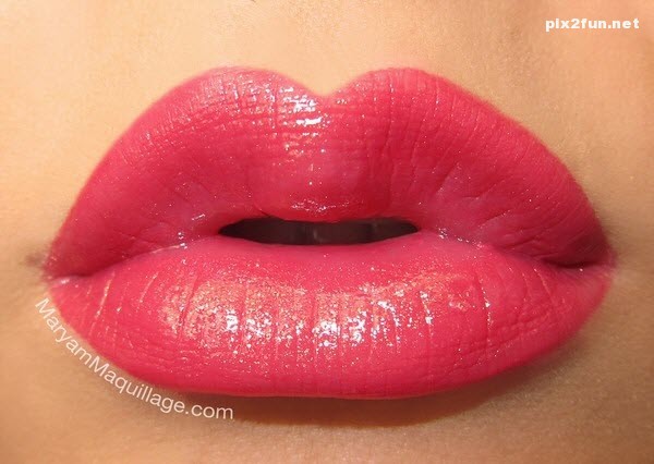 آرایش لب جذاب با رژ لب قرمز