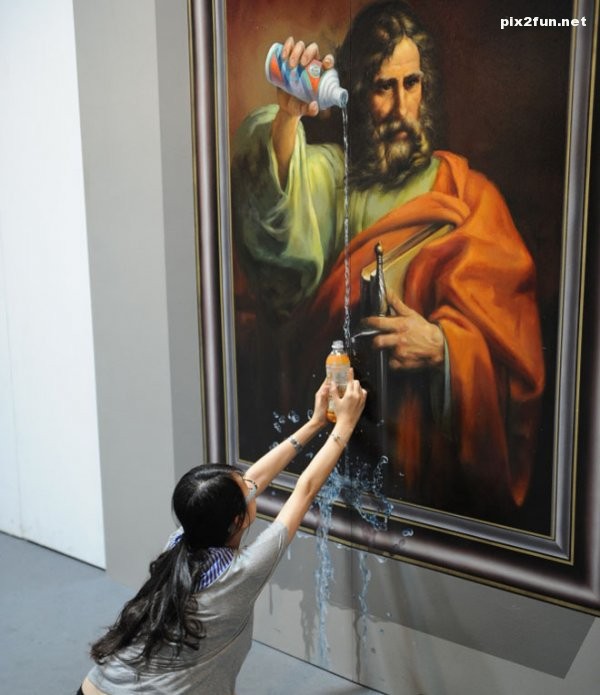 تصاویر زیبا از جشنواره نقاشی های سه بعدی