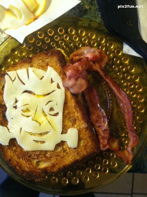 تصاویری زیبا از بازی با غذا