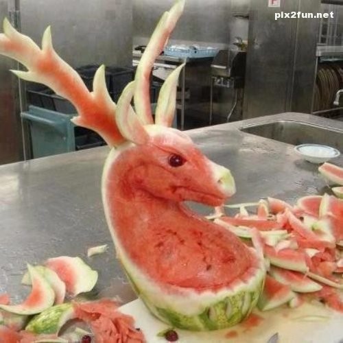 تصاویری زیبا از بازی با غذا