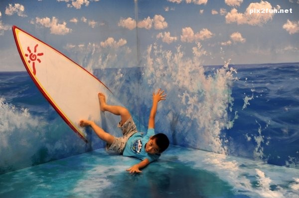 عکس از جشنواره نقاشی های 3 بعدی